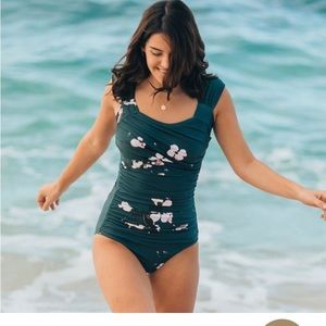 NWT- Albion Fit -off the shoulder- one piece Swimsuit. Size XL. Color-Orchid